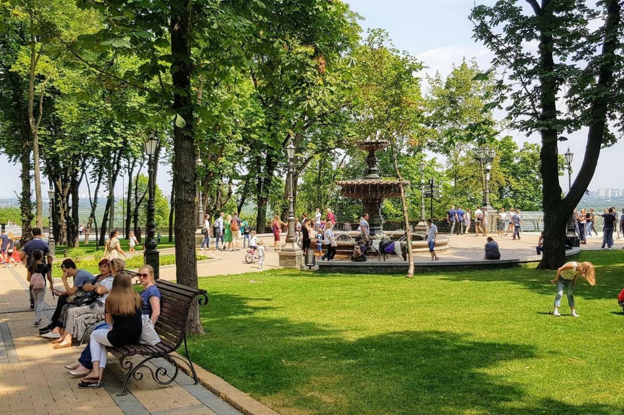 Kyiv Top Location 60M2 Apt In Old City Fast Wifi Selfchekin ภายนอก รูปภาพ